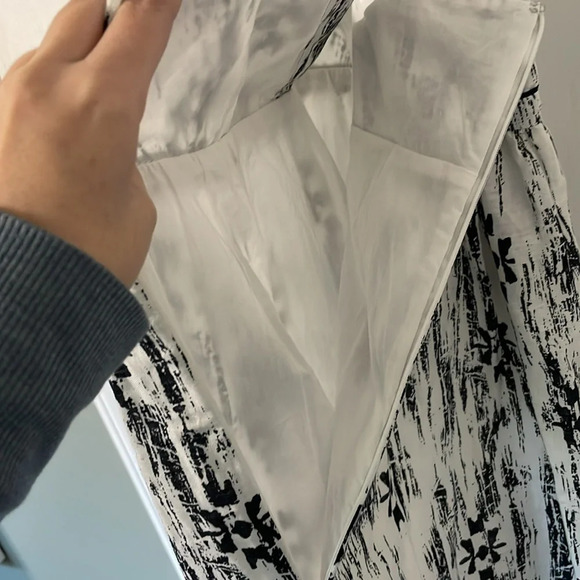 Ann Taylor Factory NWT 100% Linen Maxi Crisscross Black/White Print Dress Sz 2P - Picture 8 of 12